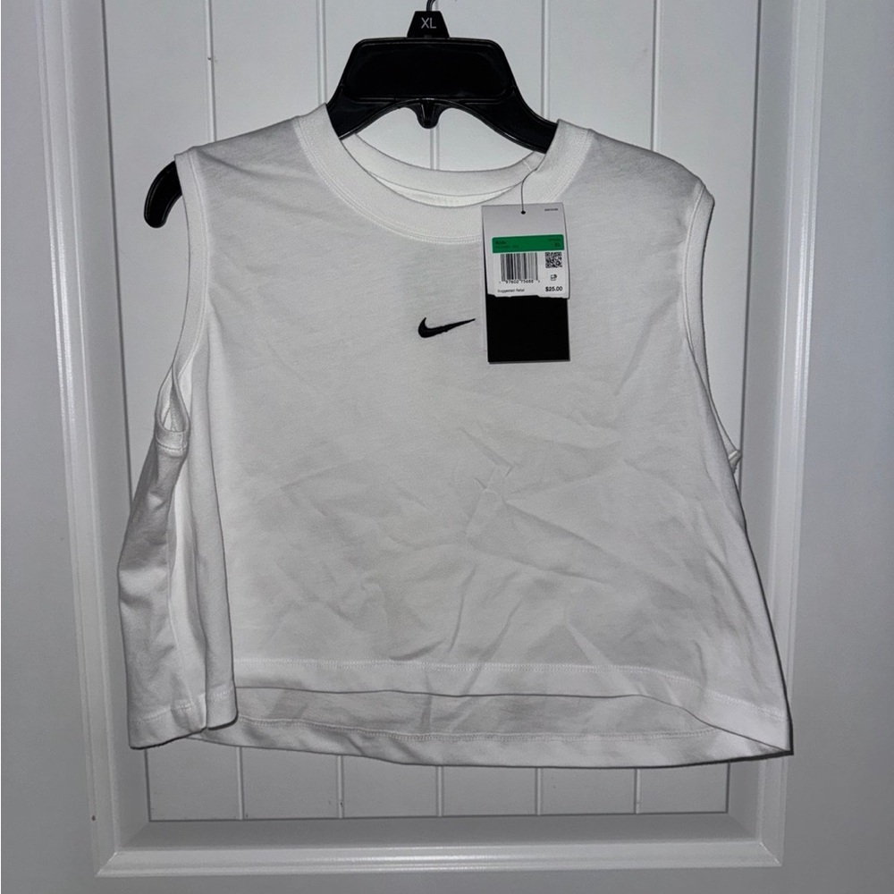 Nike girls size XL White Sleeveless Top